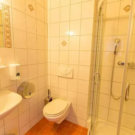 Elia Hotel 3*
